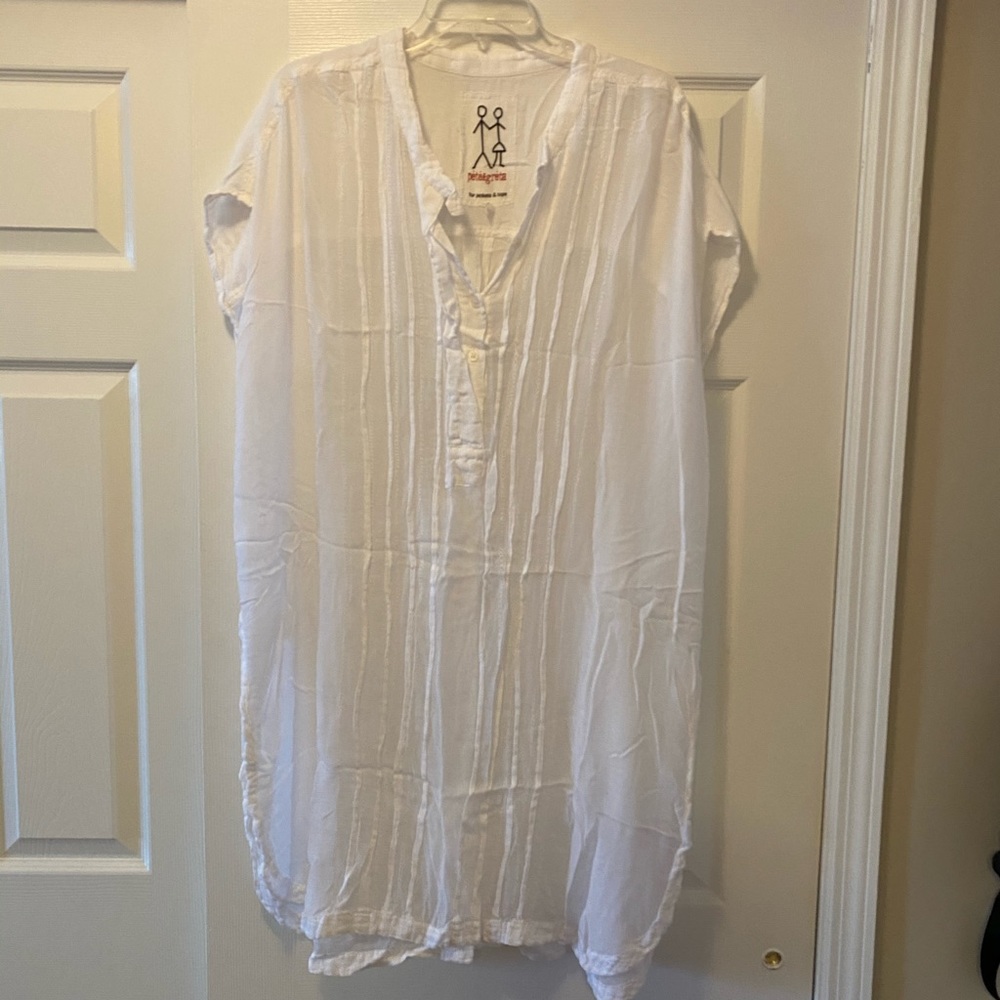 Peta & Greta sheer tunic